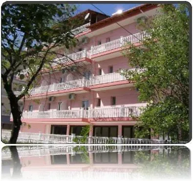 Louiza Hotel