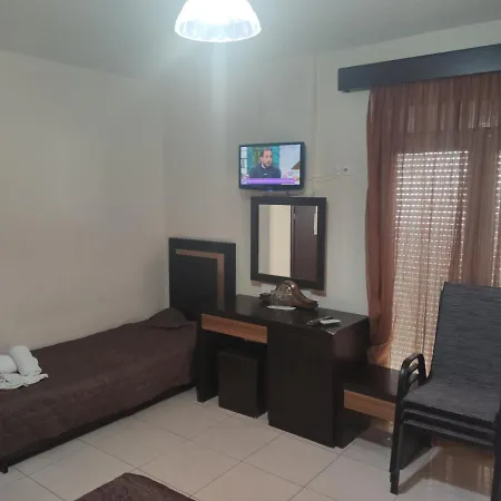 Louiza Hotel Paralía