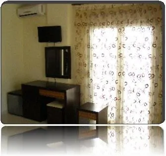 Louiza Hotel 2*
